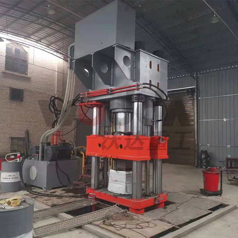 500噸匣缽液壓機客戶現(xiàn)場 500噸匣缽液壓機客戶現(xiàn)場