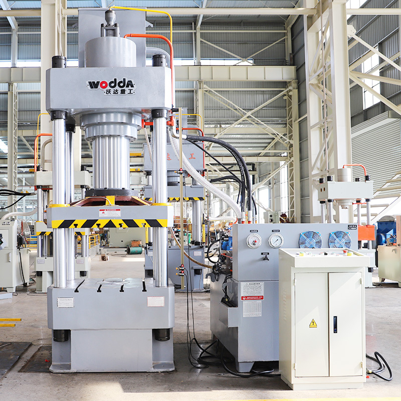 315噸四柱液壓機(jī) 315噸四柱液壓機(jī)