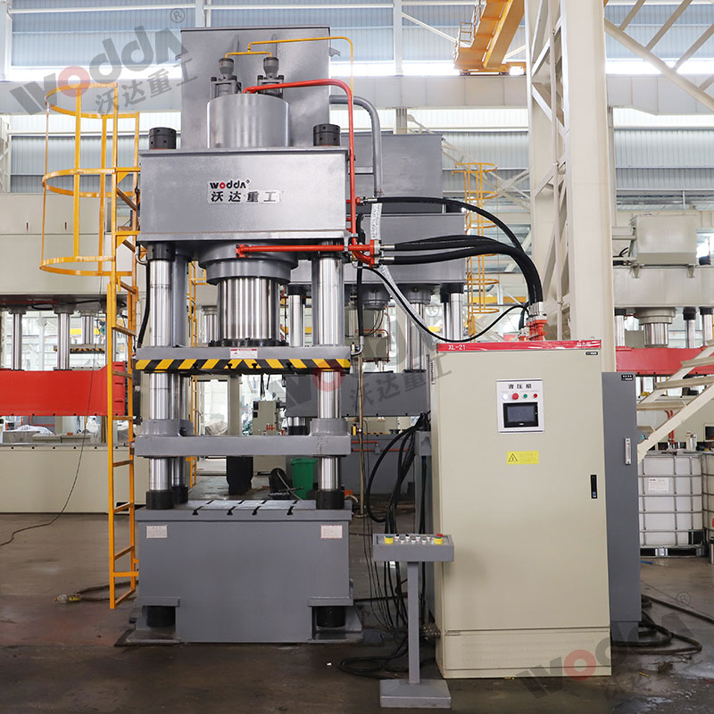 500噸石墨匣缽液壓機(jī) 500噸石墨匣缽液壓機(jī)