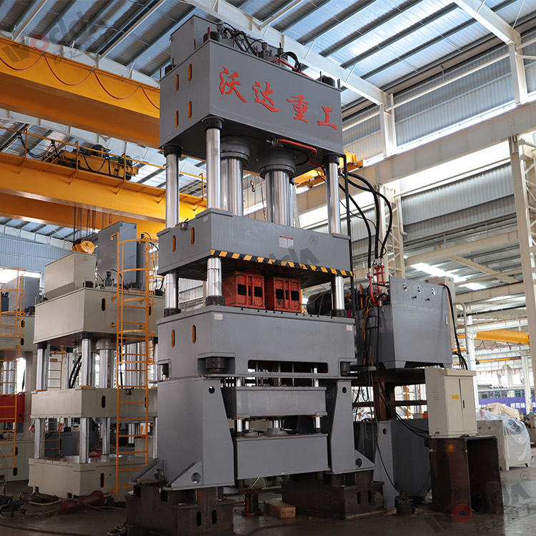 1000噸液壓墊(多頂桿)拉伸液壓機 1000噸液壓墊(多頂桿)拉伸液壓機