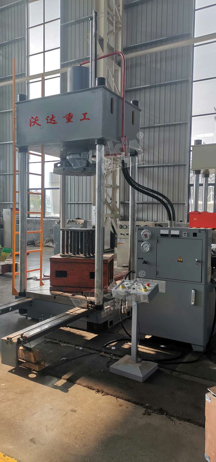 200噸電機(jī)壓裝液壓機(jī) 200噸電機(jī)壓裝液壓機(jī)