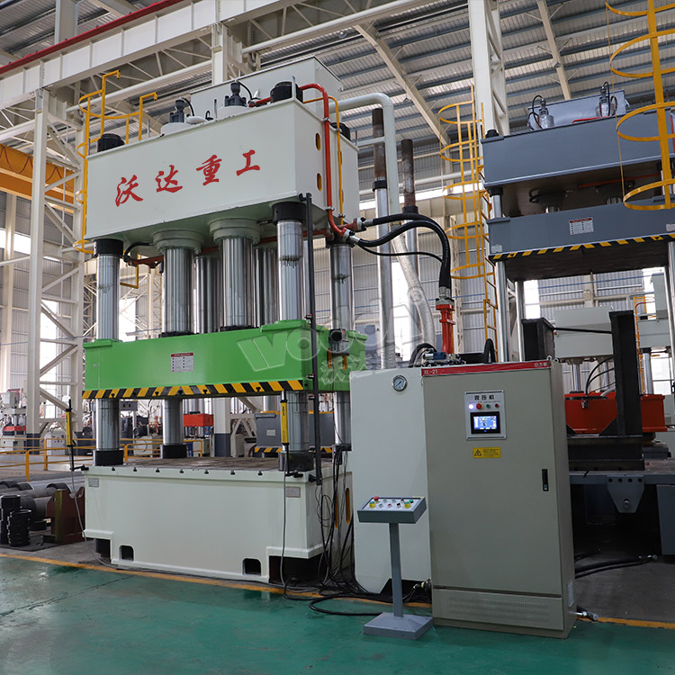 木屑托盤成型四柱液壓機(jī) 木屑托盤成型四柱液壓機(jī)