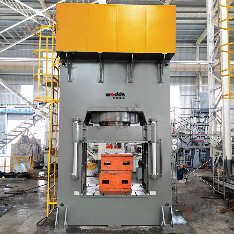 1800噸框架式植物纖維復(fù)合托盤模壓機 1800噸框架式植物纖維復(fù)合托盤模壓機