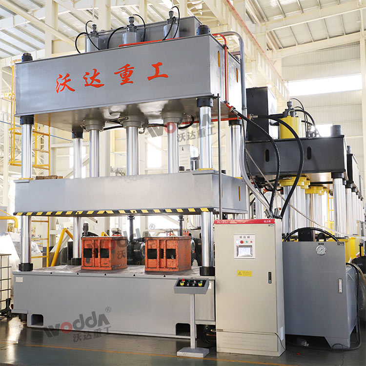 315噸汽車(chē)內(nèi)飾件成型液壓機(jī) 315噸汽車(chē)內(nèi)飾件成型液壓機(jī)