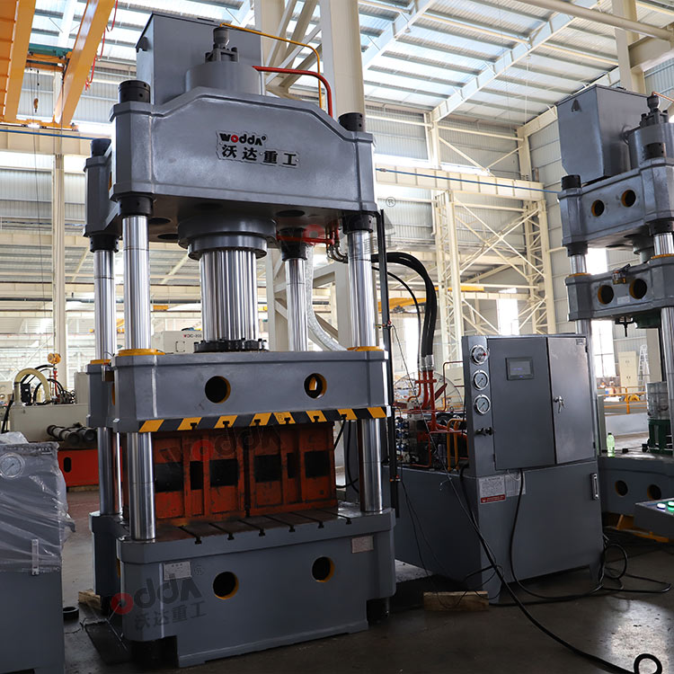 國(guó)標(biāo)315噸液壓機(jī) 國(guó)標(biāo)315噸液壓機(jī)