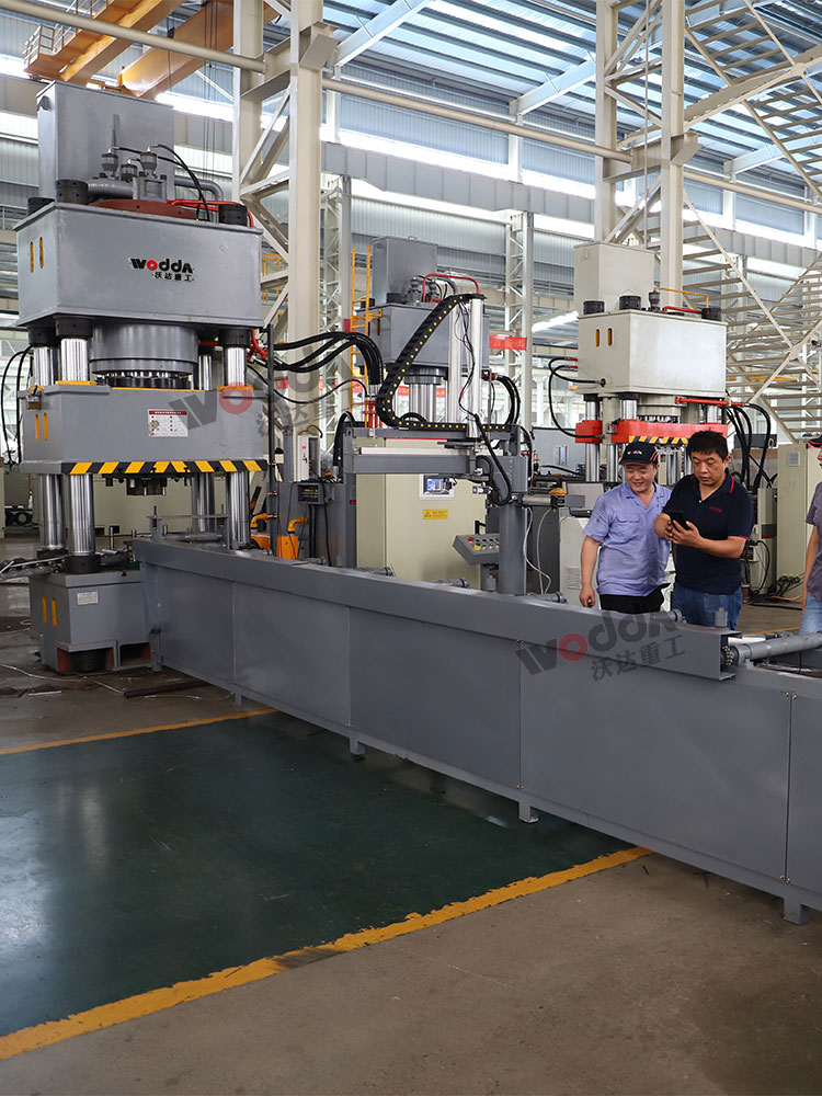 630噸錨桿托盤生產(chǎn)線 630噸錨桿托盤生產(chǎn)線