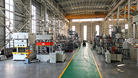 zp-7 液壓機械生產(chǎn)廠家車間