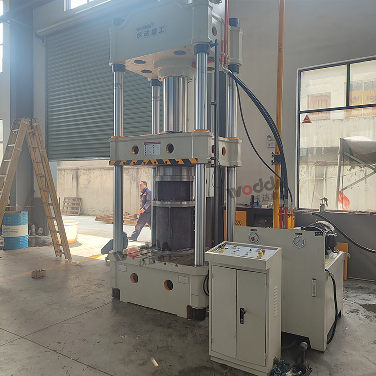 315噸三梁四柱液壓機 315噸三梁四柱液壓機