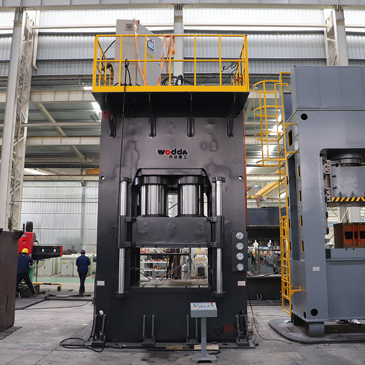 木屑托盤成型液壓機(jī) 木屑托盤成型液壓機(jī)