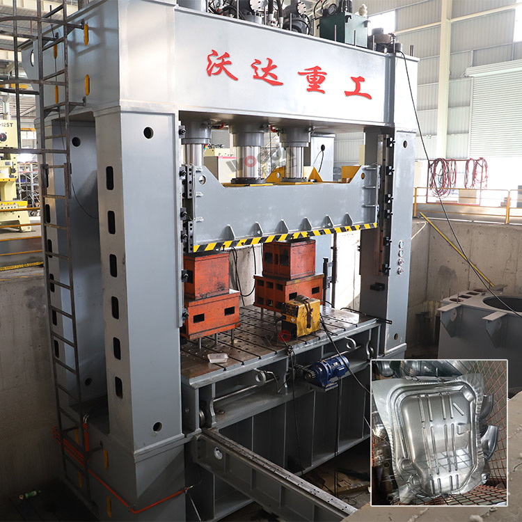 630噸框架式汽車配件拉伸液壓機(jī) 630噸框架式汽車配件拉伸液壓機(jī)