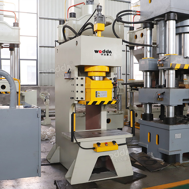 120噸液壓沖床 120噸液壓沖床