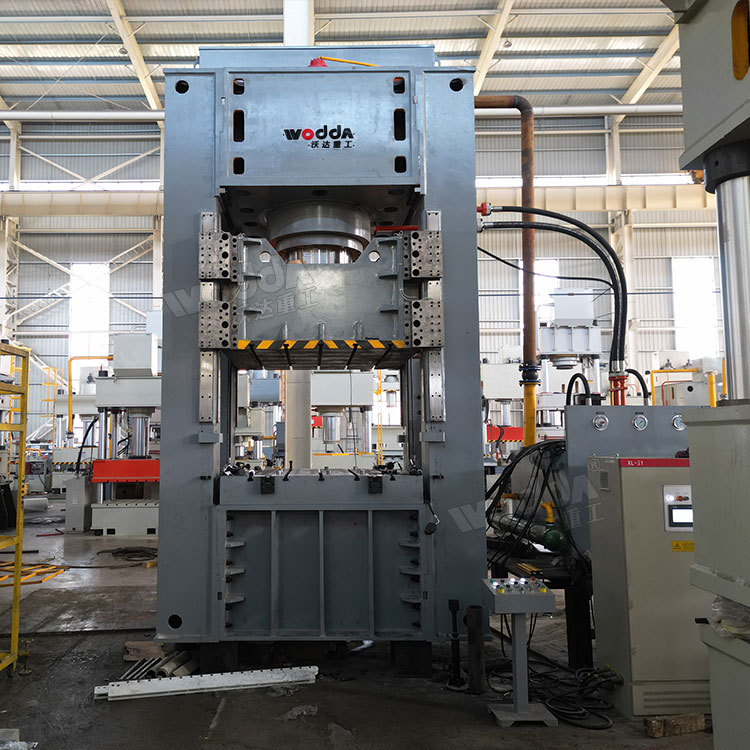 800噸框架式液壓機 800噸框架式液壓機