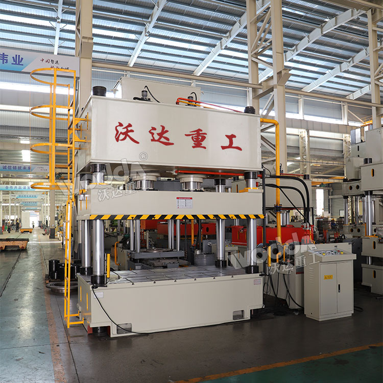 500噸三梁四柱液壓機 500噸三梁四柱液壓機