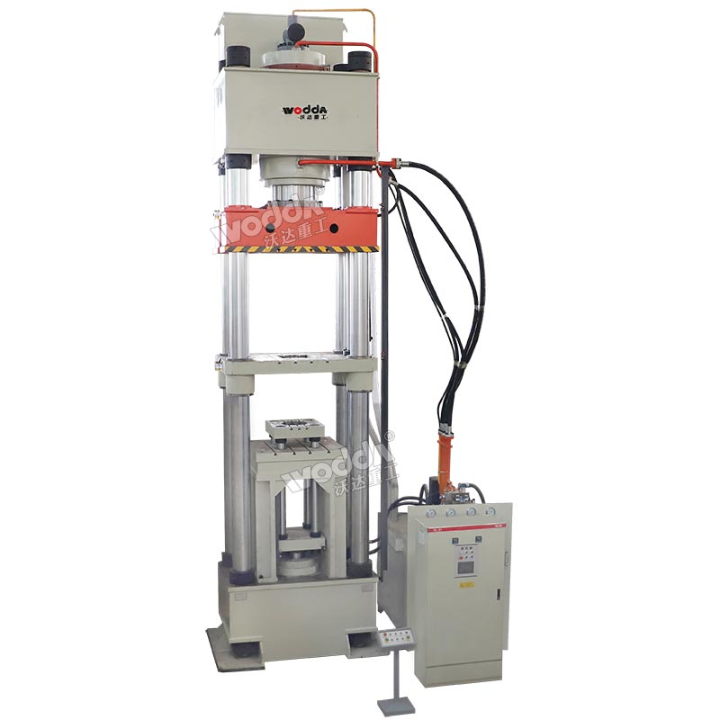 匣缽液壓機(jī).jpg 匣缽液壓機(jī).jpg