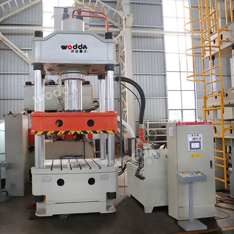 315噸四柱液壓機(jī) 315噸四柱液壓機(jī)