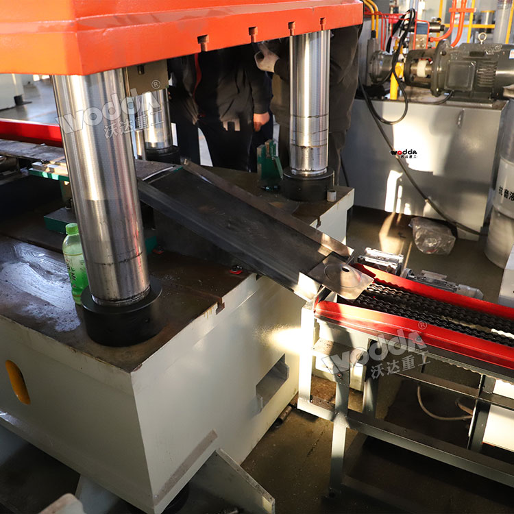 錨桿托盤(pán)液壓機(jī)細(xì)節(jié)2