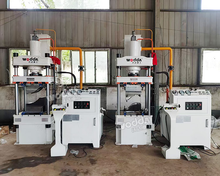 100噸四柱液壓機 100噸四柱液壓機