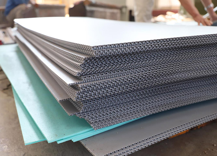 深壓紋液壓機(jī) 深壓紋液壓機(jī)