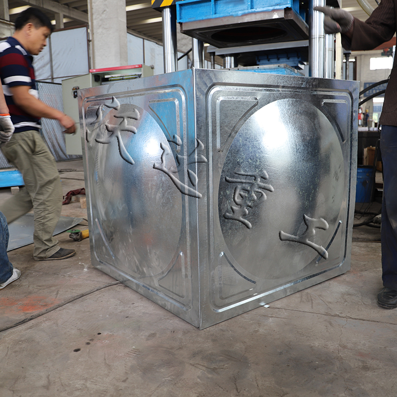 不銹鋼水箱拉伸機生產(chǎn)廠家 不銹鋼水箱拉伸機生產(chǎn)廠家